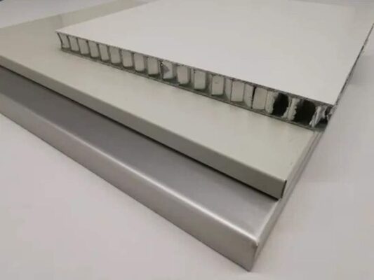 Tấm nhôm tổ ong